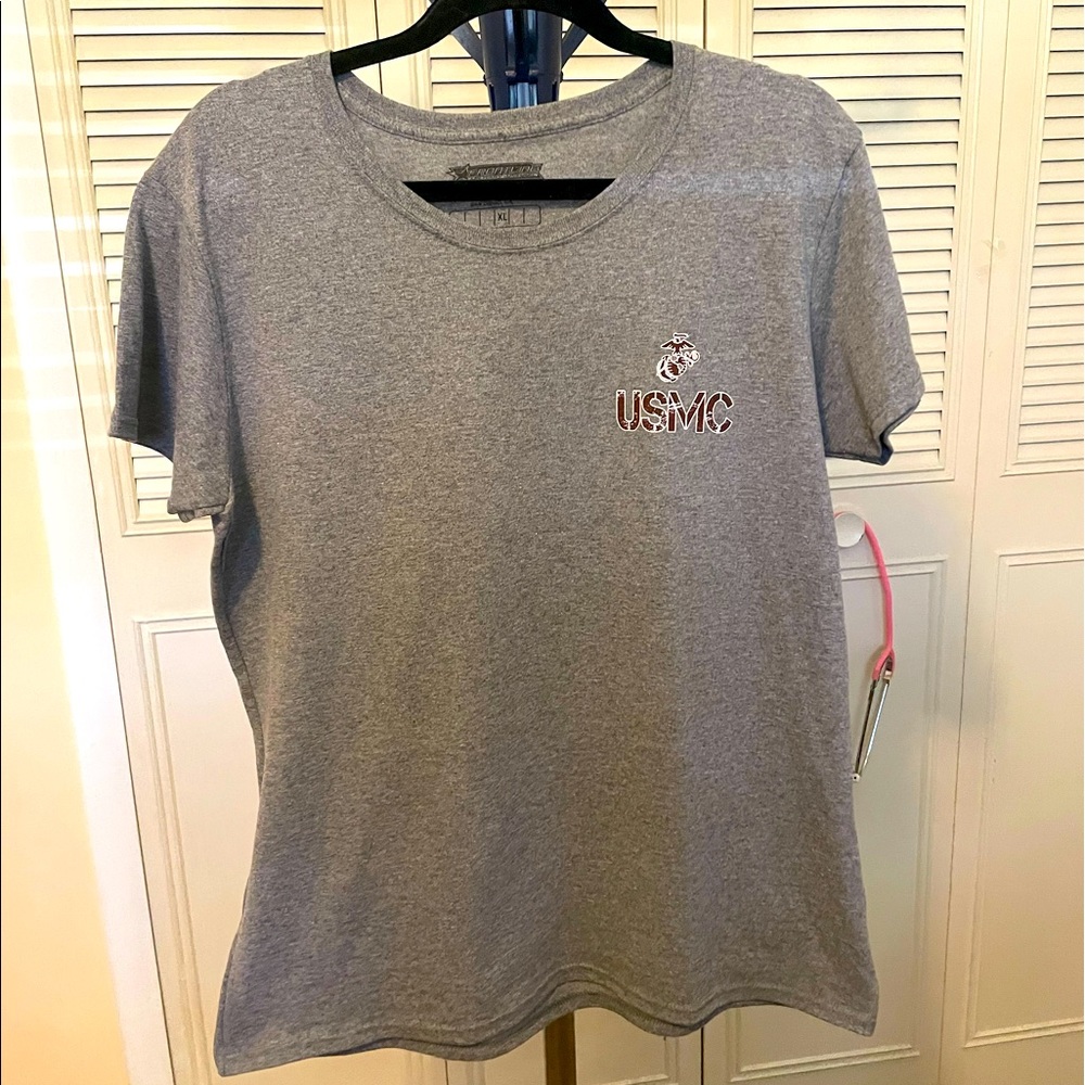 ❤️Proud Marine Wife USMC Ladies Tee-Graphite grey size XL